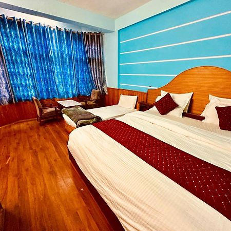 Hotel D Kanchan Manali Eksteriør billede